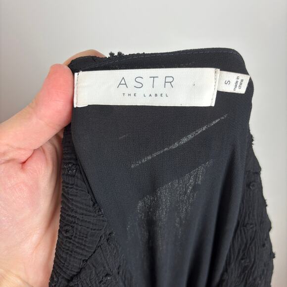 ASTR the Label Black Tiered Maxi Dress Small plunge romantic Fairy Goth Morticia - Picture 7 of 8